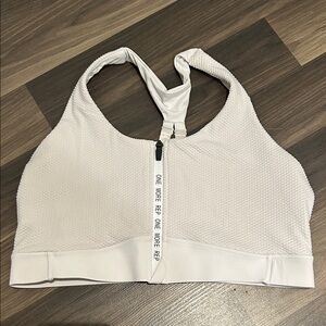 Zyia active White Sports Bra ( no pads)